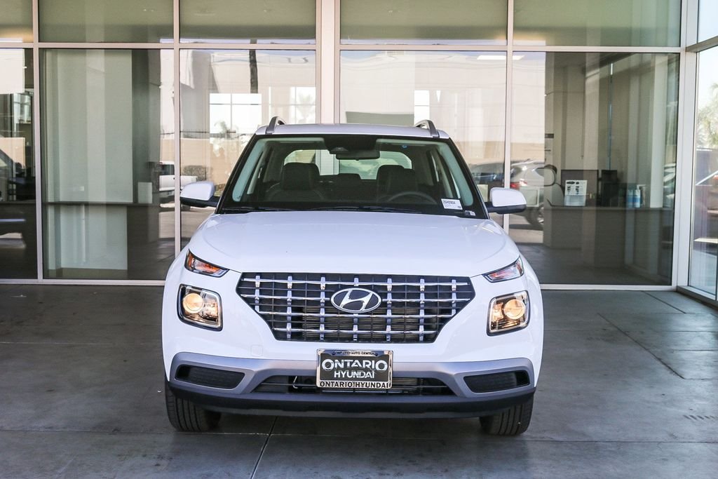 New 2026 White Hyundai SEL image 3