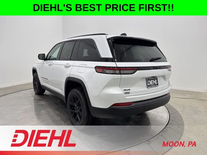 New 2026 Bright White Clear-Coat Exterior Paint Jeep Altitude image 5