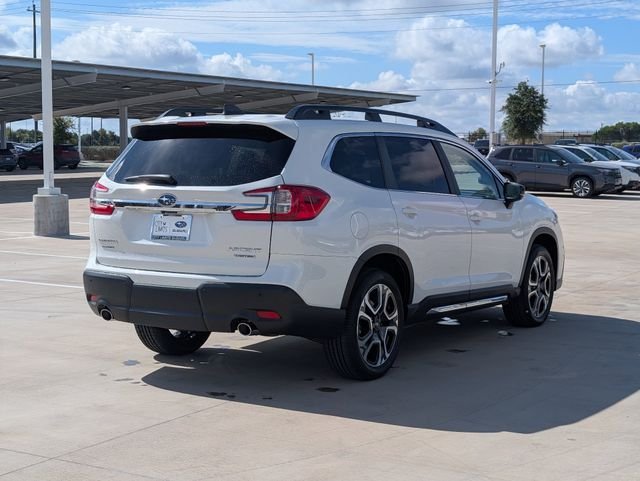 New 2026 CRYSTAL WHITE PEARL Subaru Limited 7-Passenger image 5