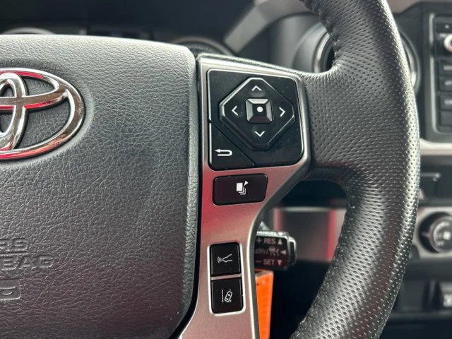 Used 2019 Quicksand Toyota SR5 image 33