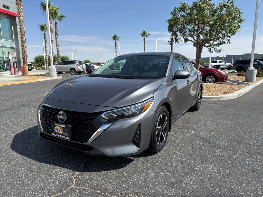 Used 2024 Gray Nissan SV image 3