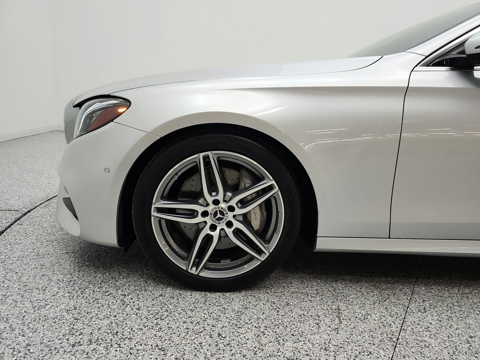 Used 2019 Iridium Silver Metallic Mercedes-Benz E 300 RWD Sedan image 9