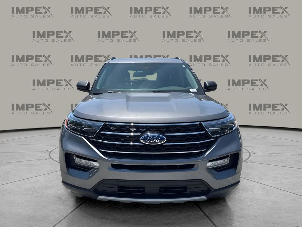Used 2021 Gray Ford XLT image 8