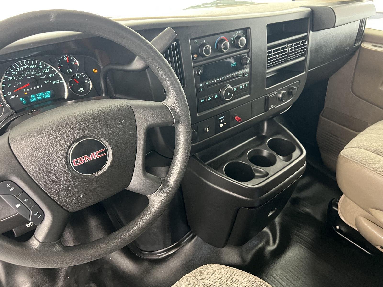 Used 2018 Summit White GMC Work Van image 18