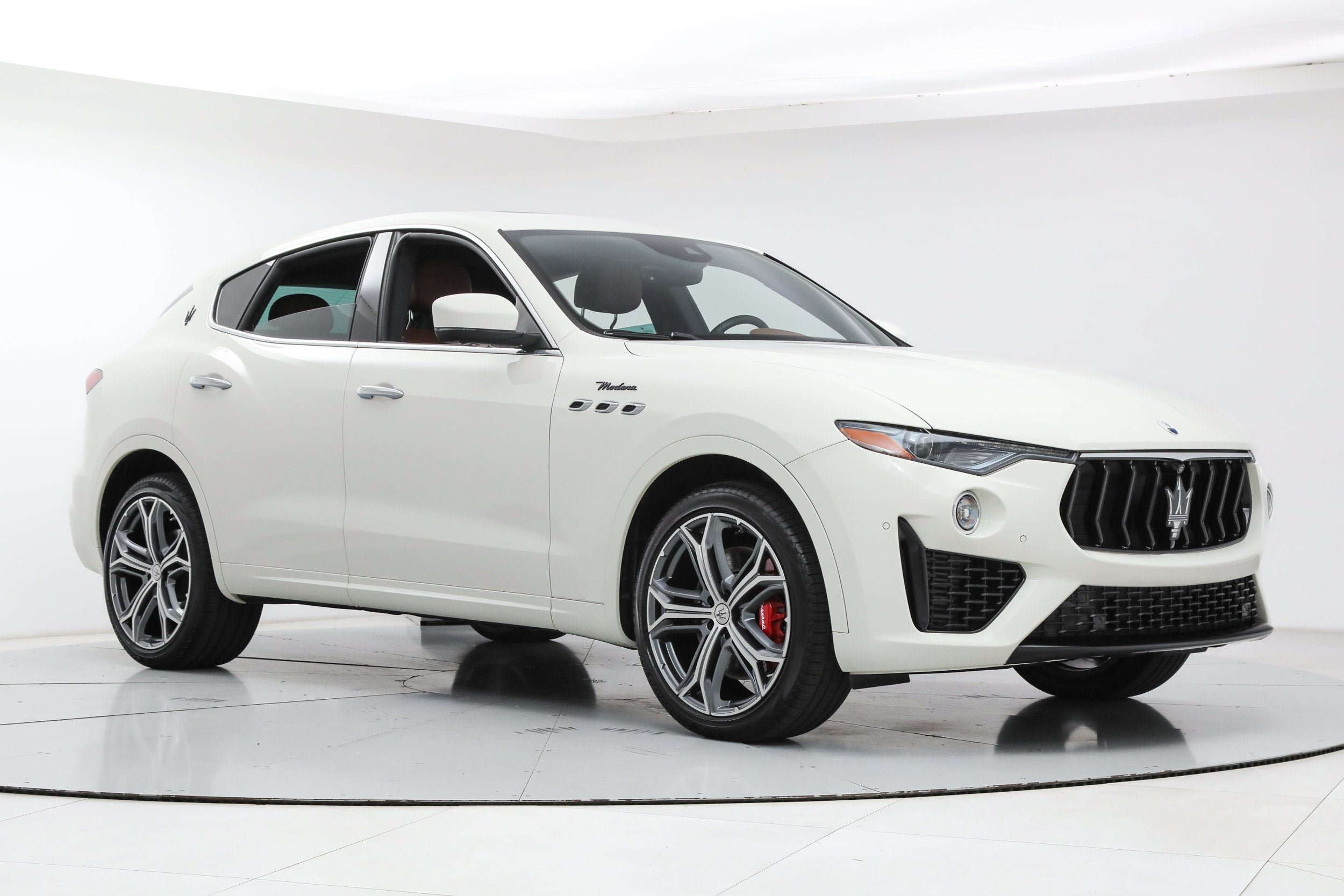 Certified Used 2023 White Maserati Modena image 7