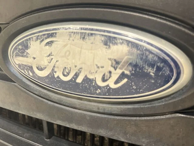 2008 Ford F-550 - Photo 25