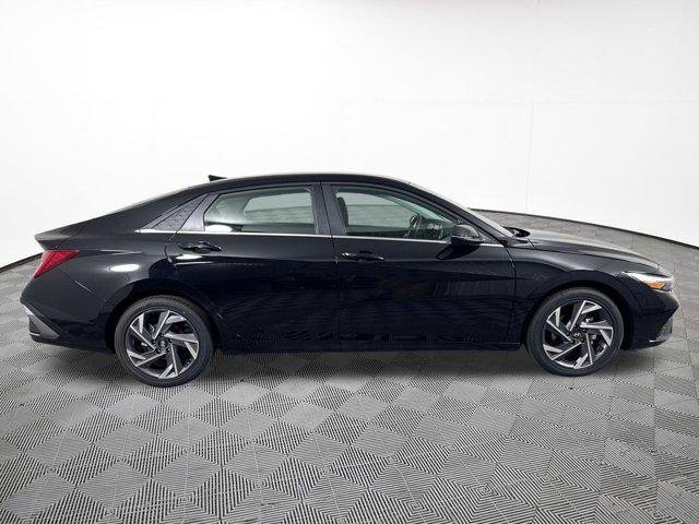 New 2026 Black Hyundai Limited image 5