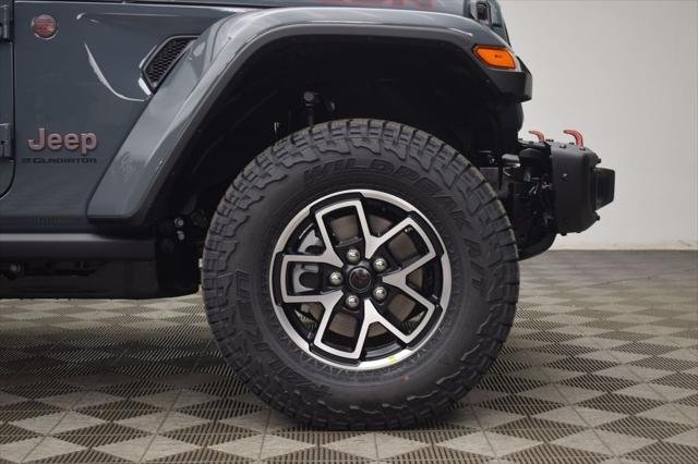 New 2026 Anvil Clear-Coat Exterior Paint Jeep Rubicon image 11
