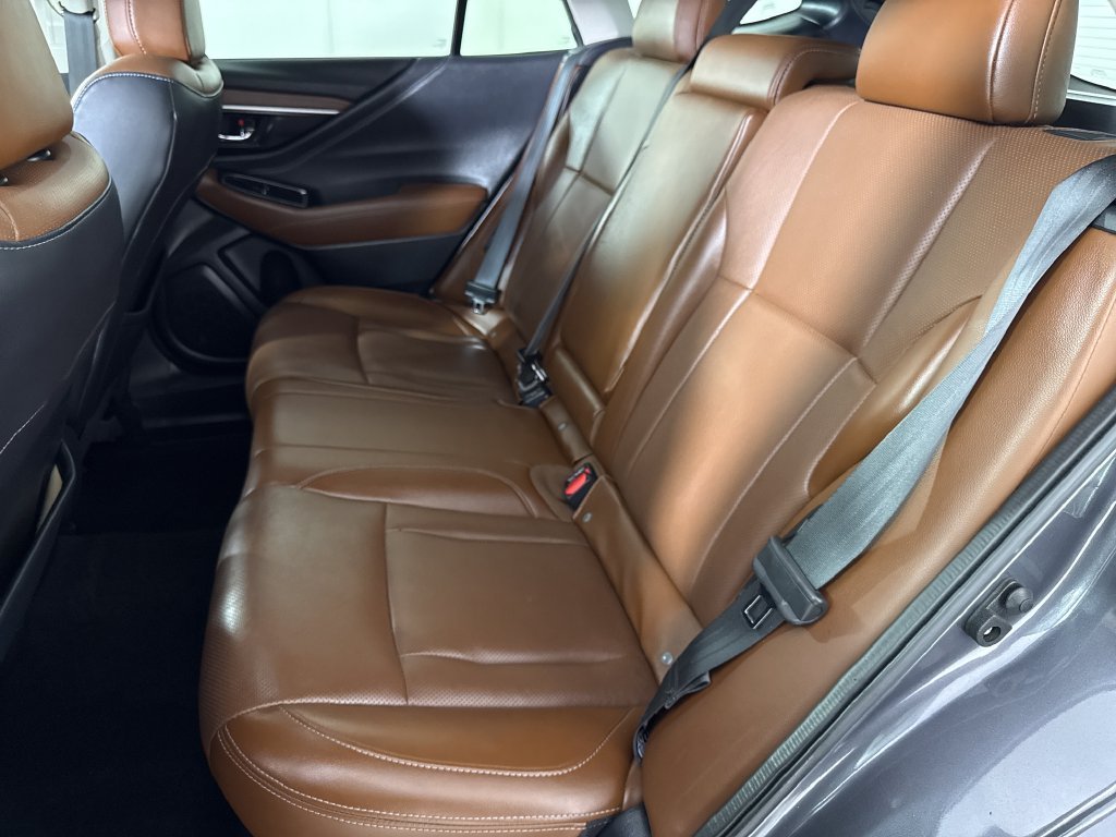 Used 2022 Gray Subaru Touring XT image 13