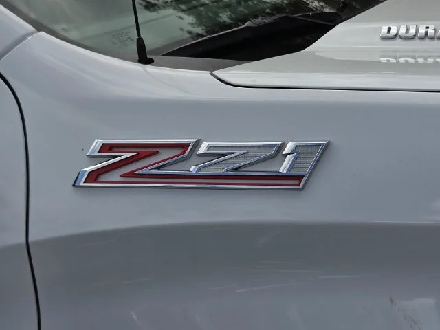 Used 2024 Summit White Chevrolet LTZ image 6