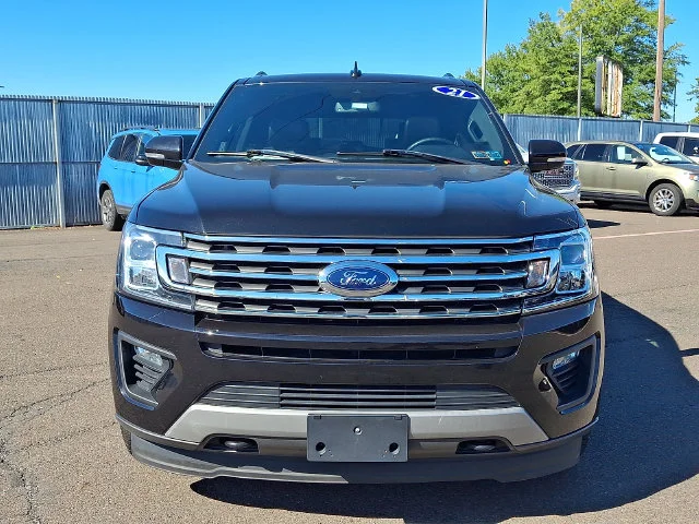 Certified Used 2021 Black Metallic Ford XLT image 2