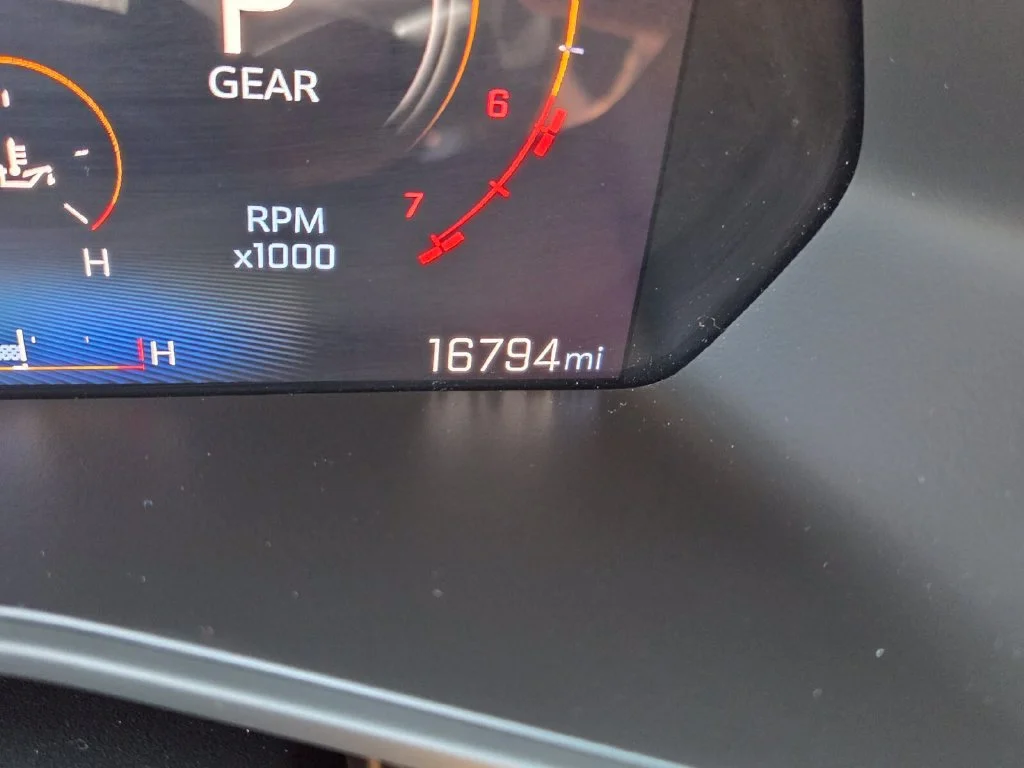 Used 2024 Summit White Chevrolet Trail Boss image 27