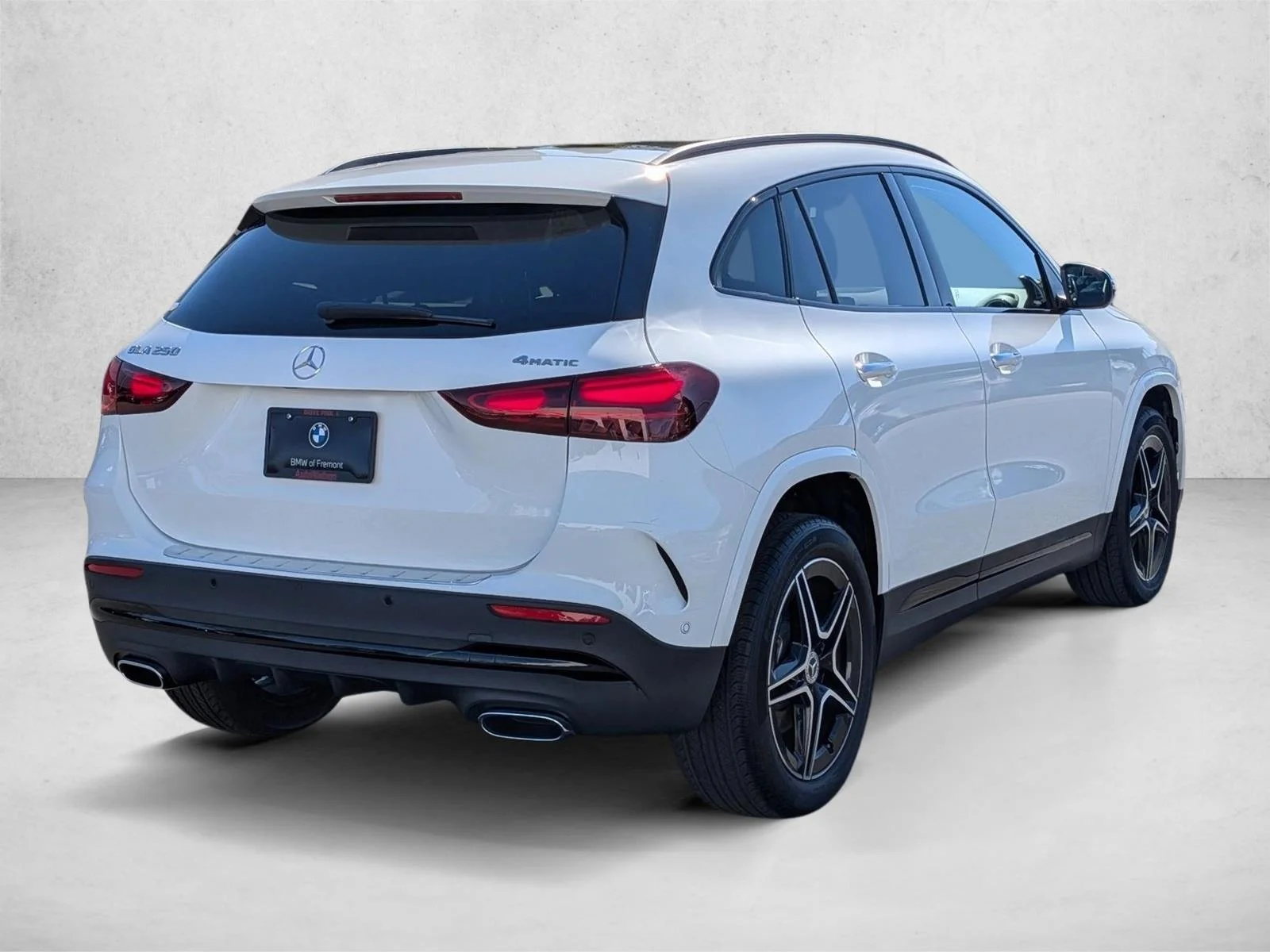 Used 2024 Polar White Mercedes-Benz GLA 250 image 5