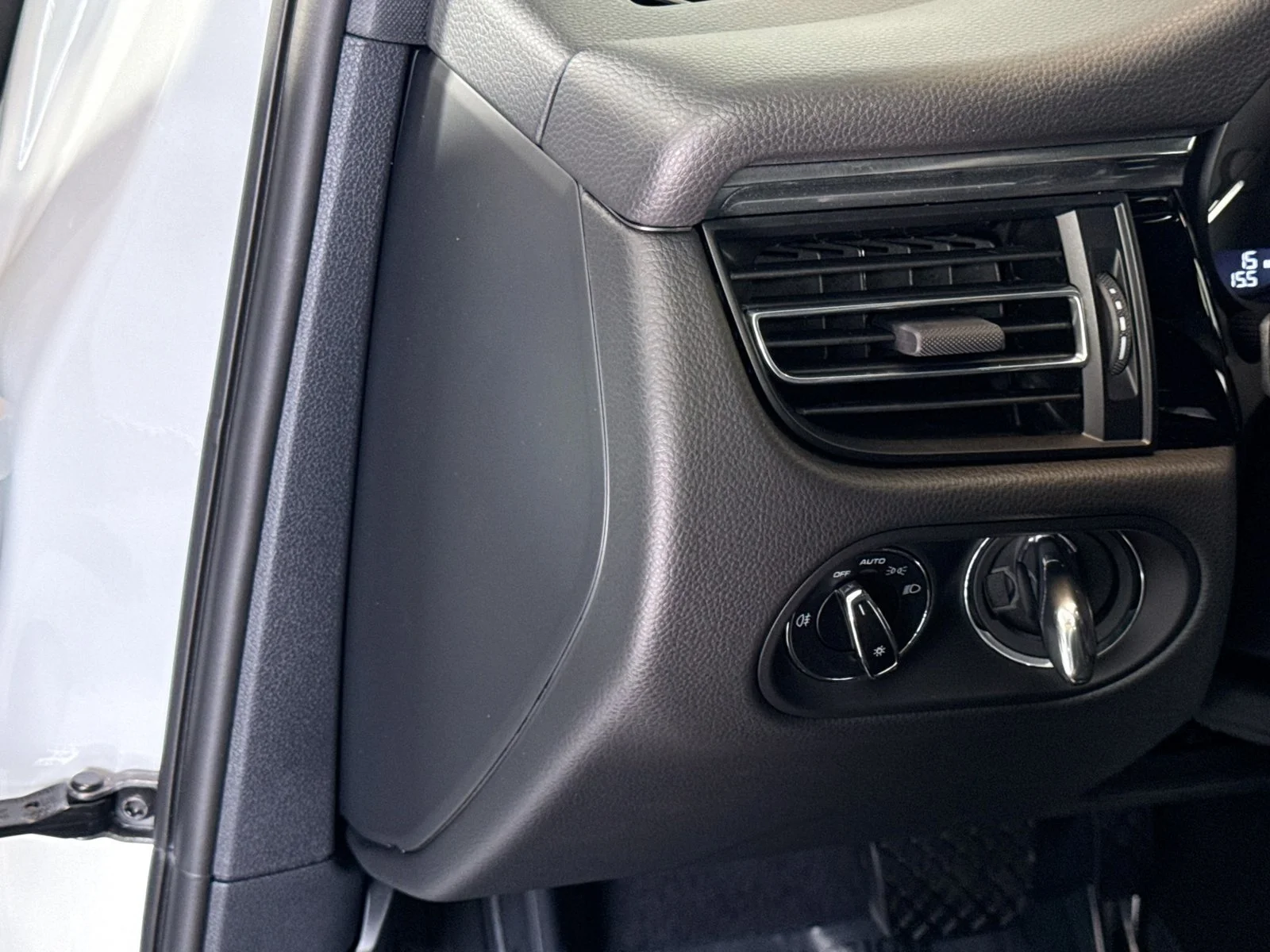 Used 2026 White Porsche  image 13
