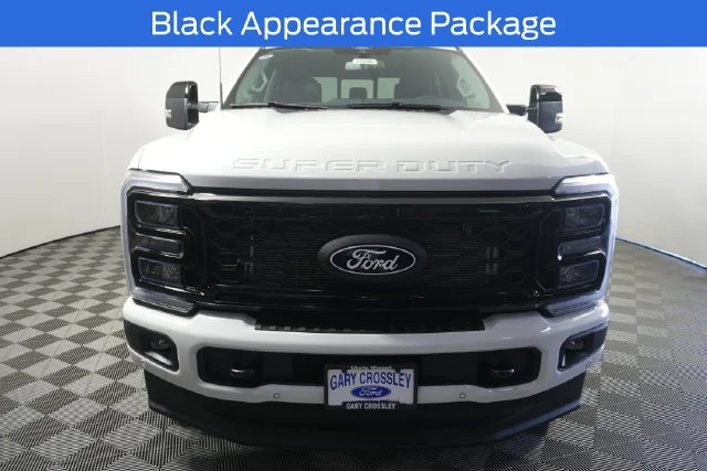 New 2027 Star White Metallic Tri-Coat Ford F-350® Lariat® image 3