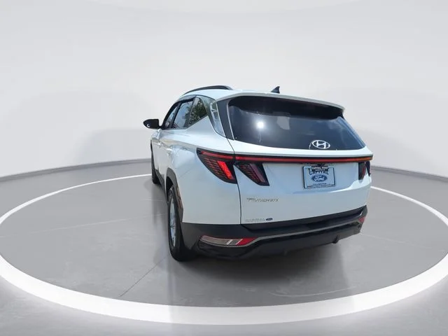 Used 2022 Gray Hyundai SEL image 7