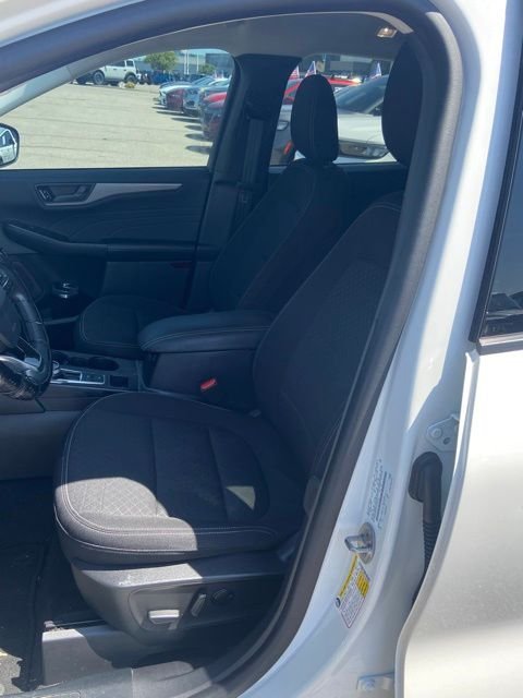 Certified Used 2023 Star White Ford Active image 5