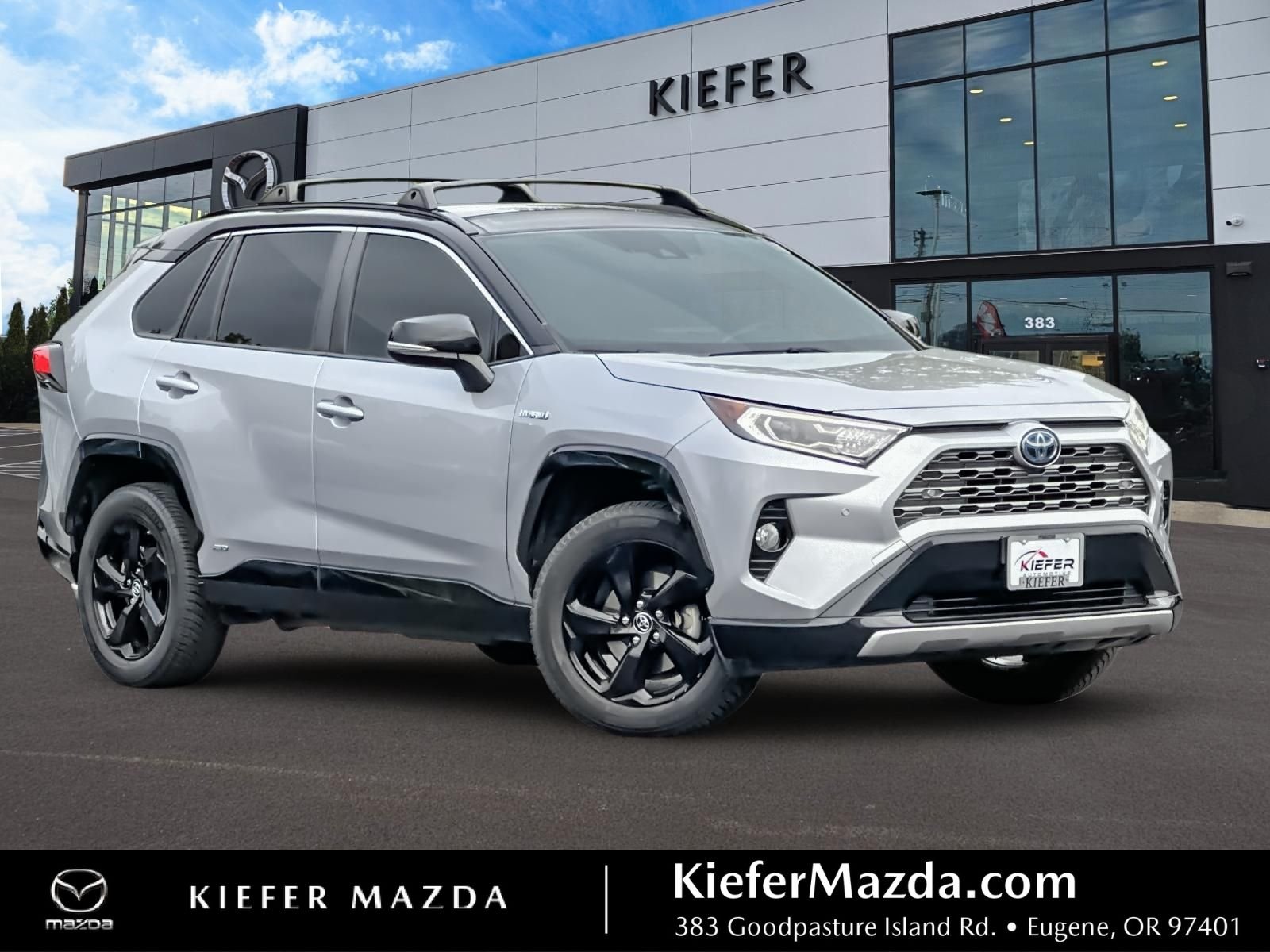 2019 Toyota RAV4 Hybrid XSE AWD's photo