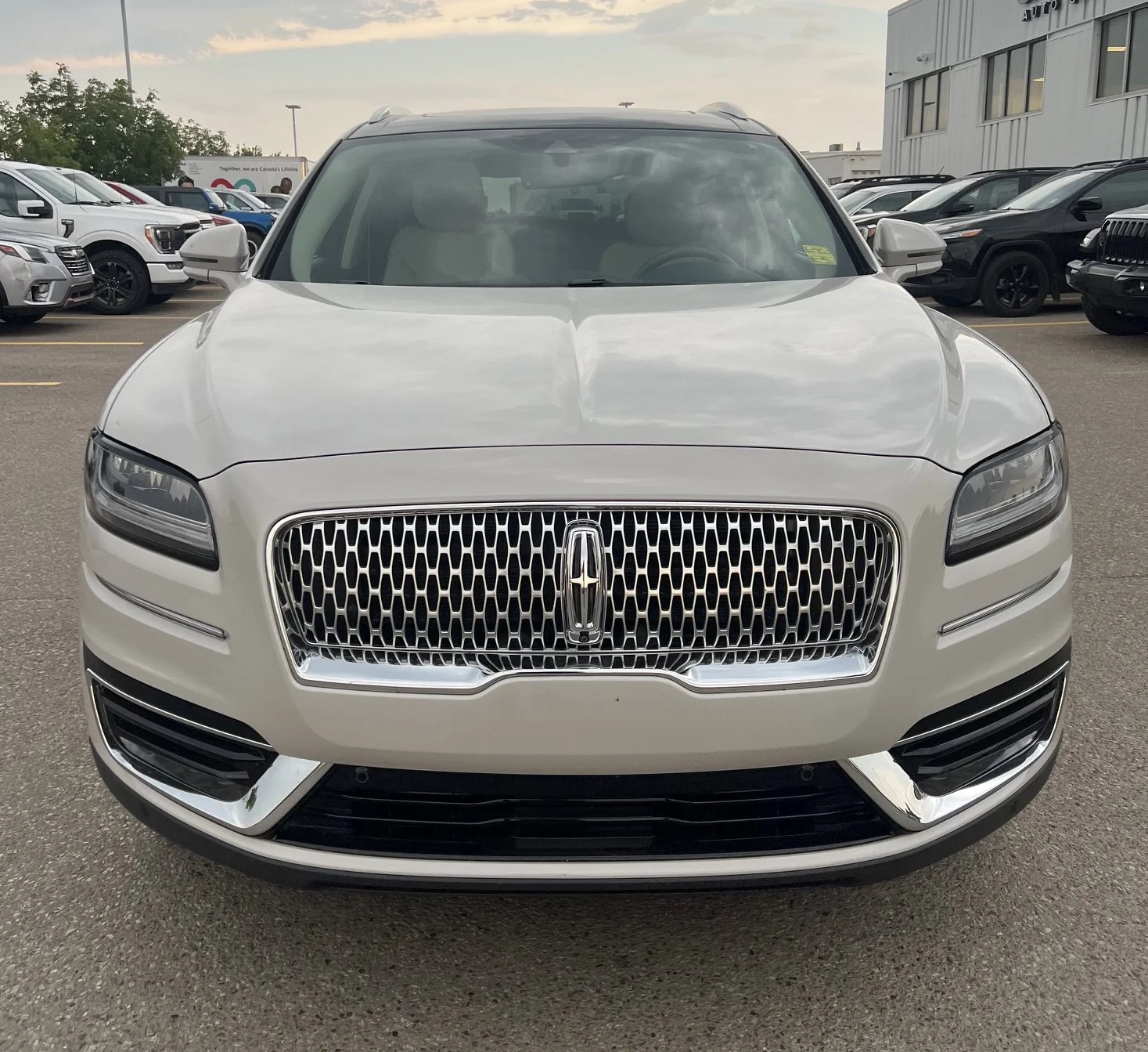 Used 2020 PEARL Lincoln RESERVE AWD **New Arrival** image 8