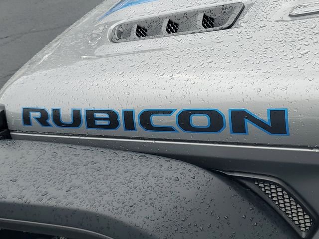Used 2021 Silver Jeep Unlimited Rubicon 4xe image 29