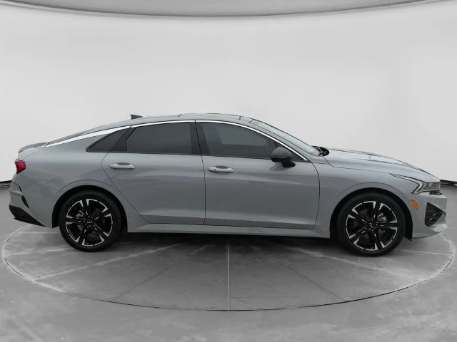 Used 2024 Gray Kia GT-Line image 2