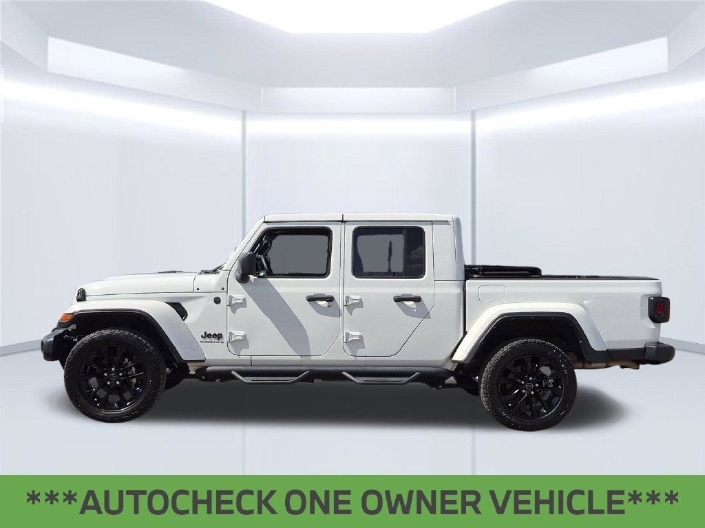 Used 2024 White Jeep Nighthawk image 2