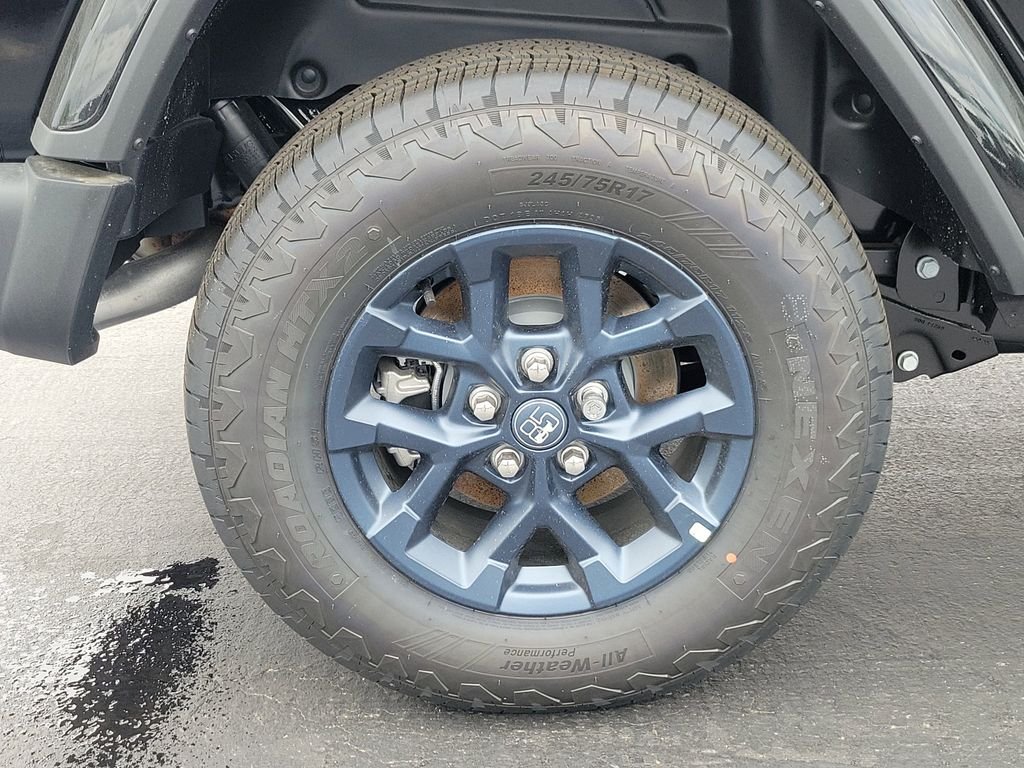 New 2026 Black Clearcoat Jeep 85th Anniversary Edition image 5