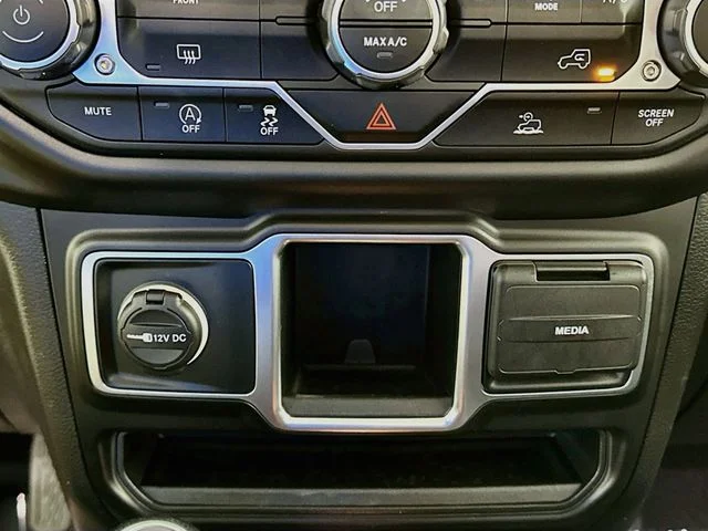 Certified Used 2022 Gray Jeep Sport image 17