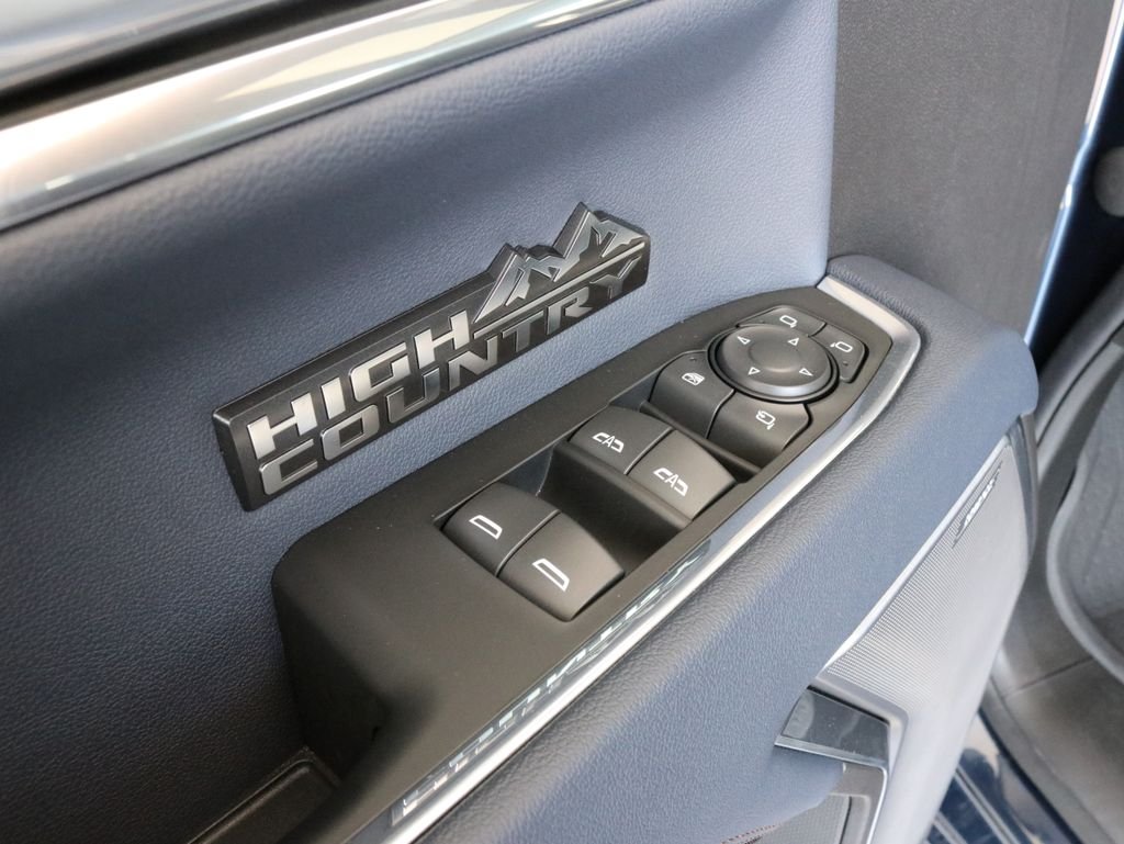 Used 2023 Blue Chevrolet High Country image 27