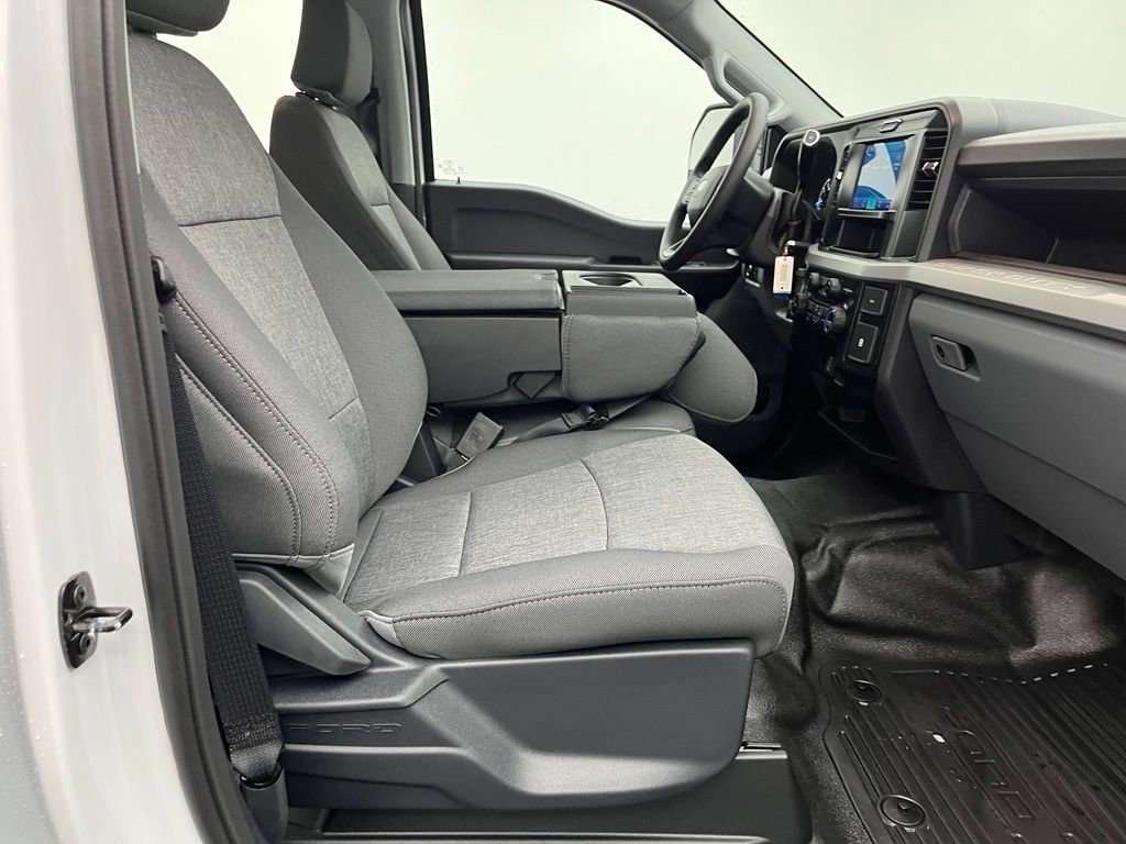 New 2026 White Ford XL image 33