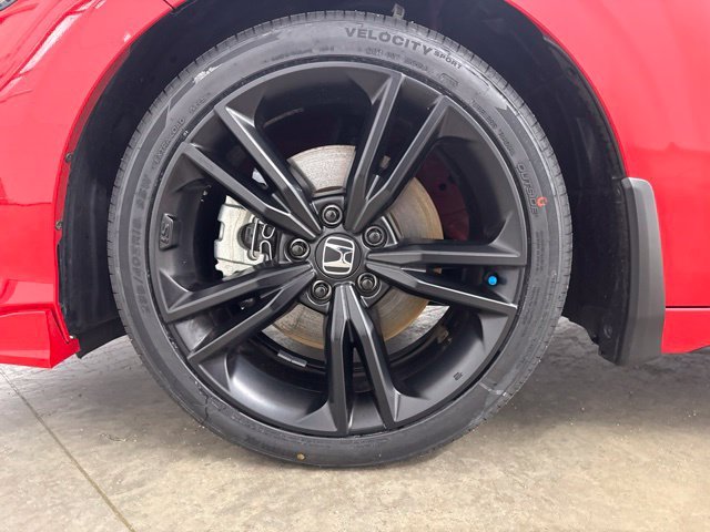 Used 2025 Rallye Red Honda  image 12