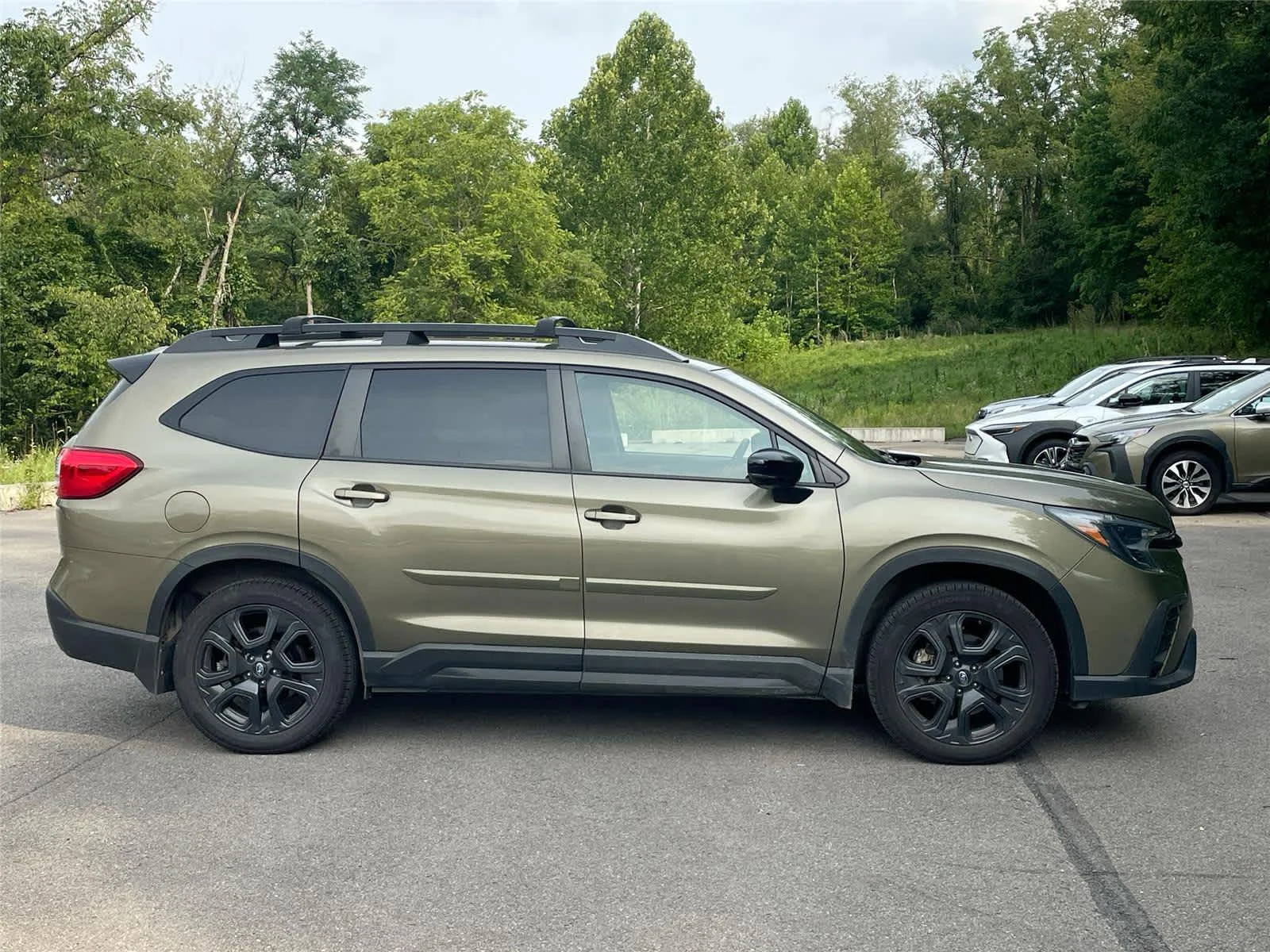 Certified Used 2024 Autumn Green Metallic Subaru Onyx Edition image 4