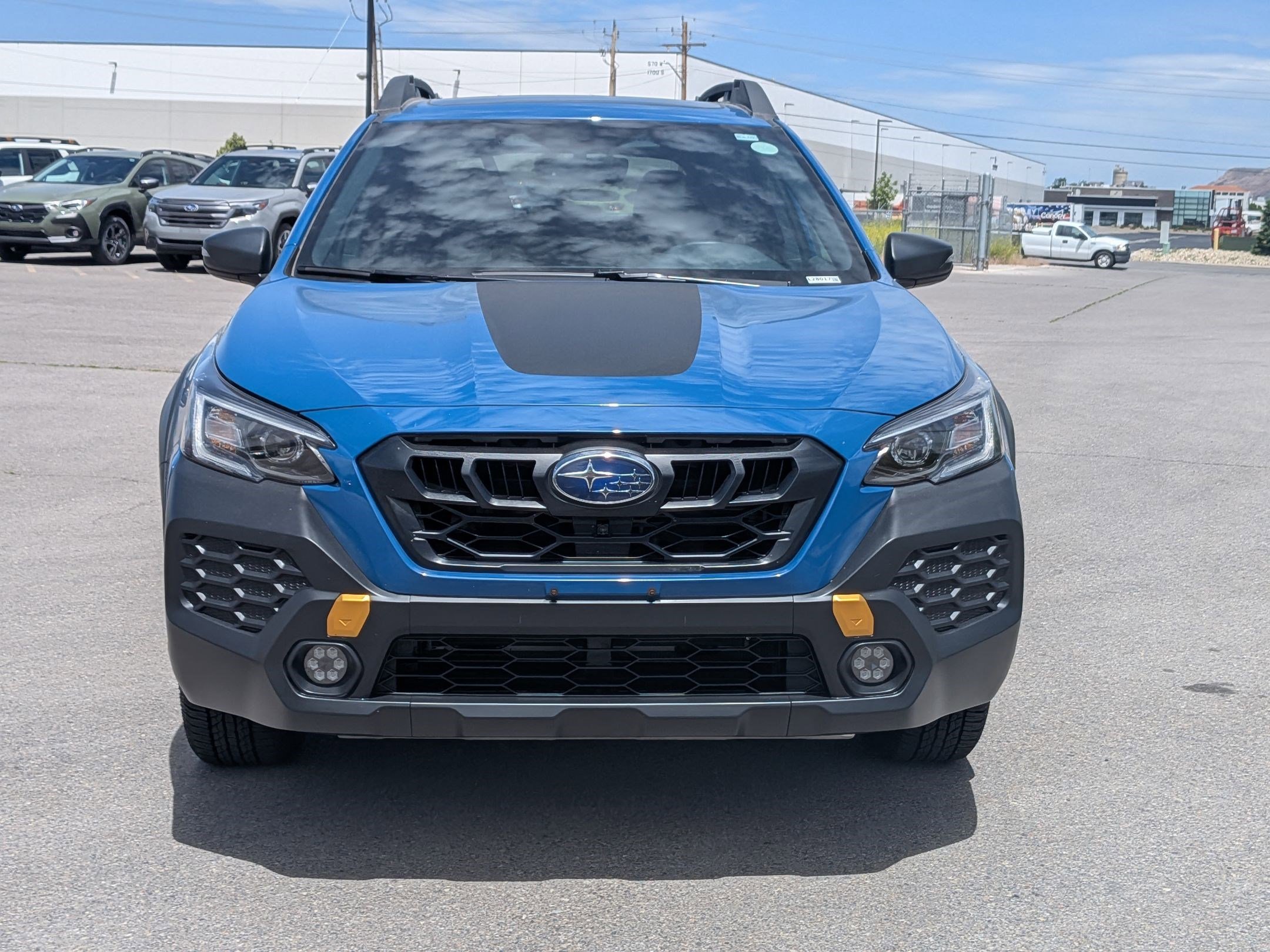 Used 2025 Geyser Blue Subaru Wilderness image 9