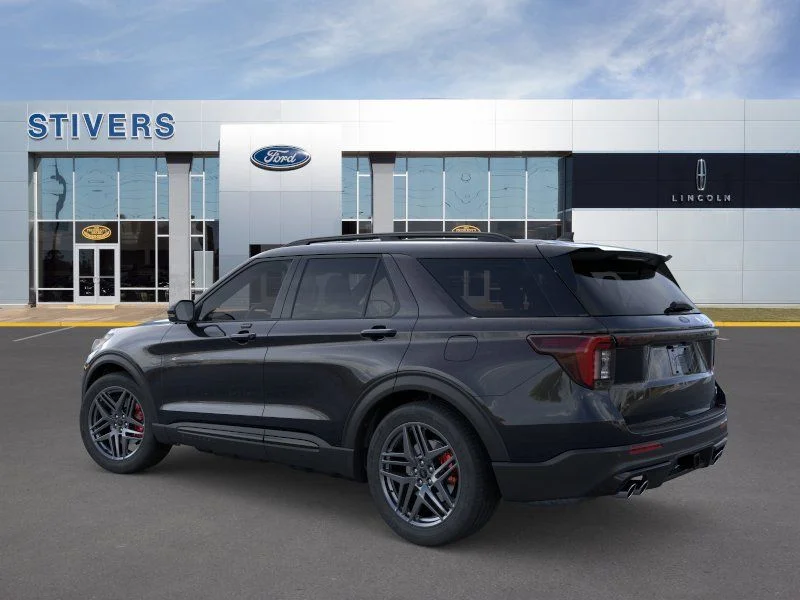 New 2026 Agate Black Metallic Ford ST image 4