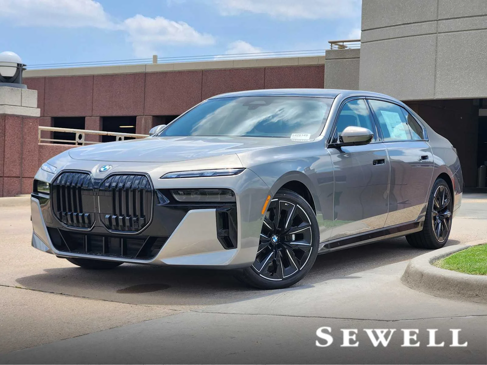 2026 BMW 7 Series 740i
