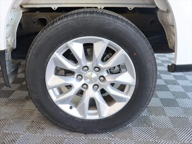 2024 Chevrolet Silverado 1500 Custom - Photo 15