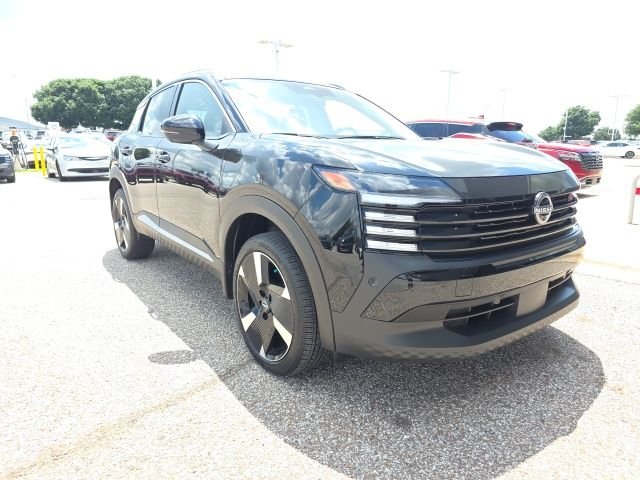 2025 Nissan Kicks 2.0 SR's photo