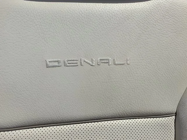 Used 2021 Black GMC Denali image 57