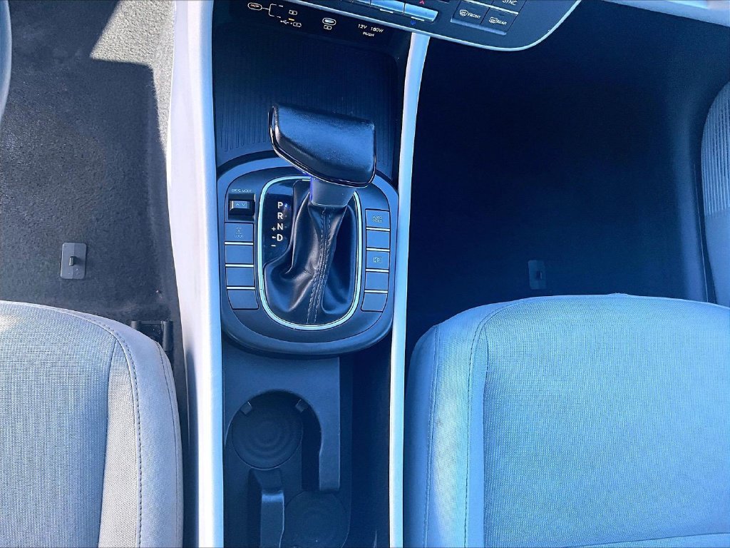 Used 2024 Gray Hyundai SEL image 20