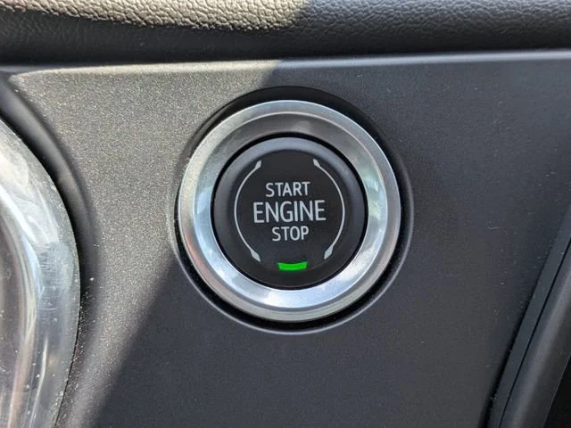 Used 2022 Blue Glow Metallic Chevrolet 2LT image 31