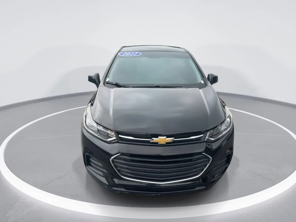 Used 2021 Black Chevrolet LS image 3