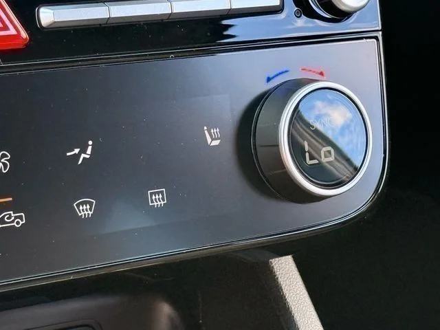 Used 2026 Green Hyundai SEL image 18