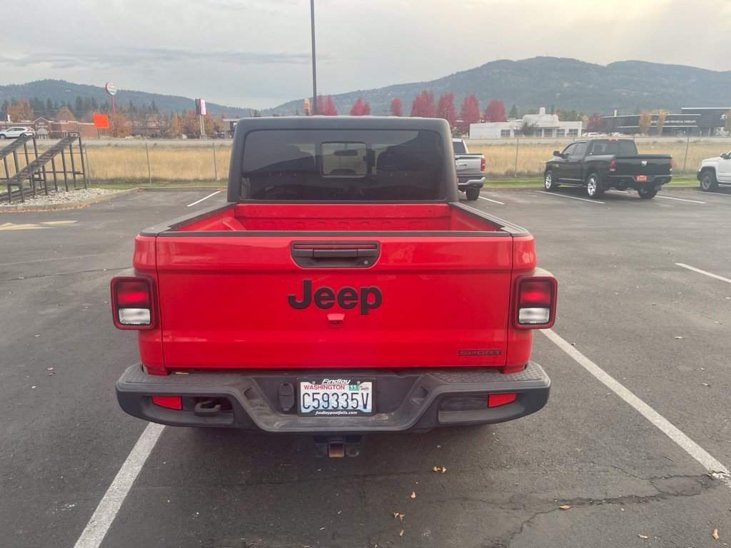 Used 2020 Red Jeep Sport image 6