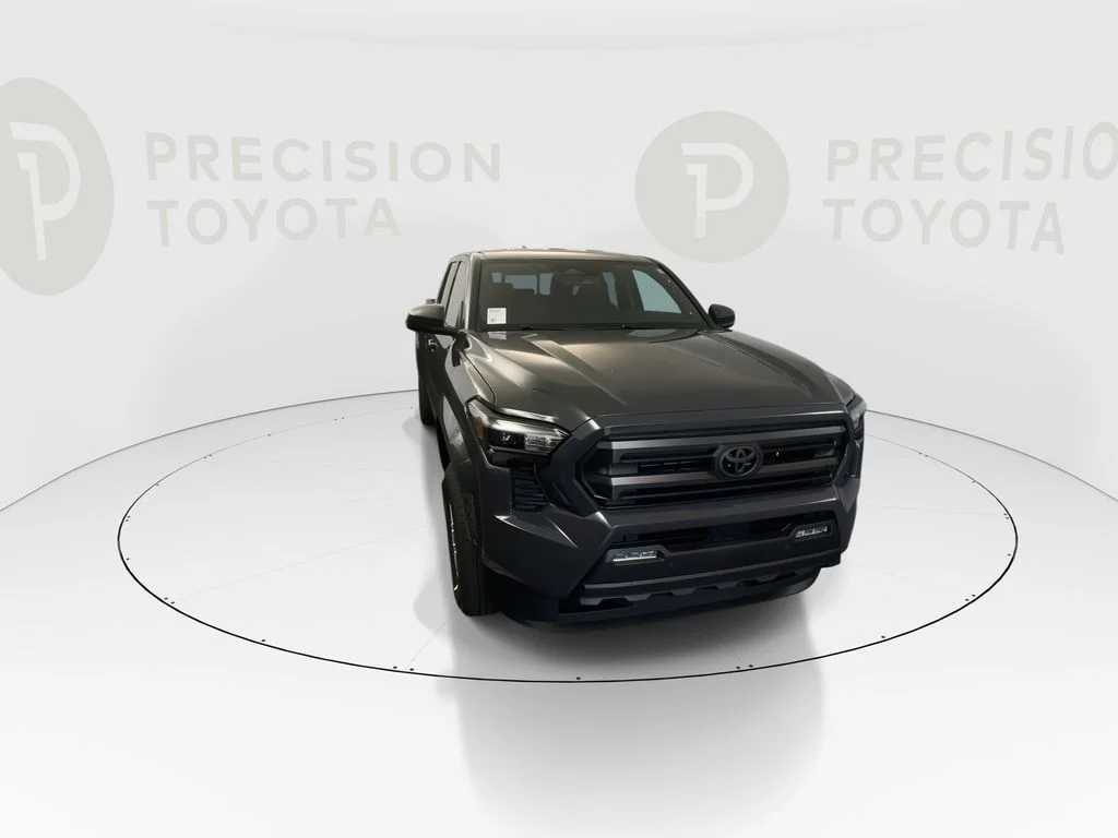 2026 Toyota Tacoma SR5 - Photo 4