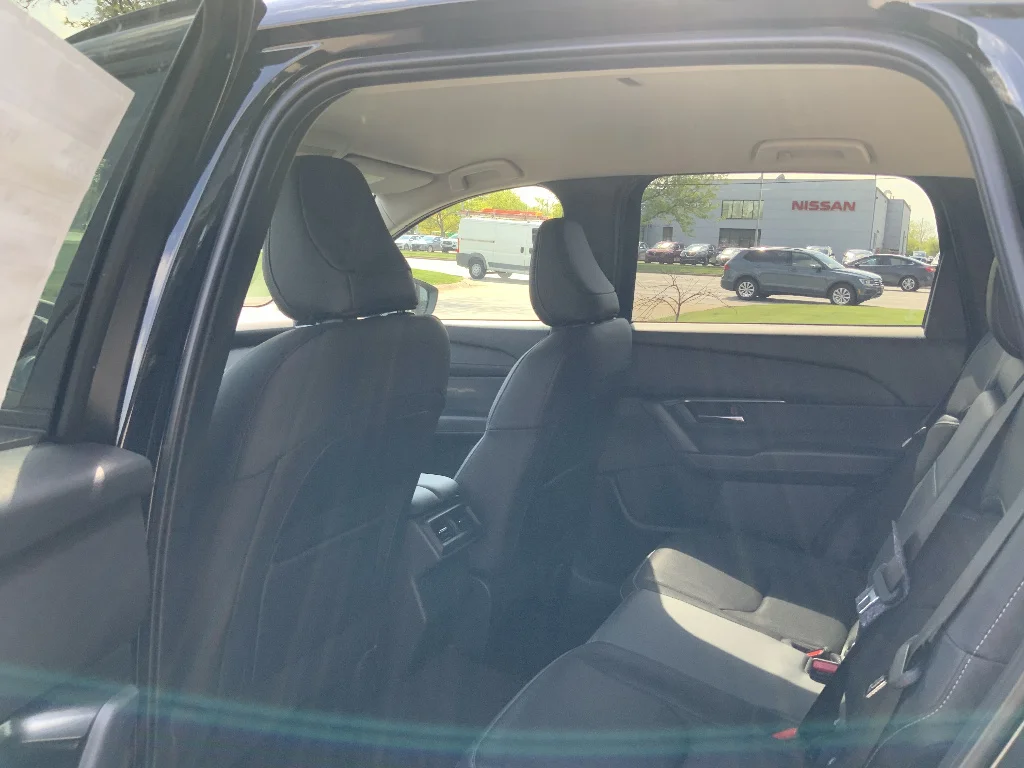 New 2026 Jet Black Mica Mazda 2.5 S Preferred AWD image 7