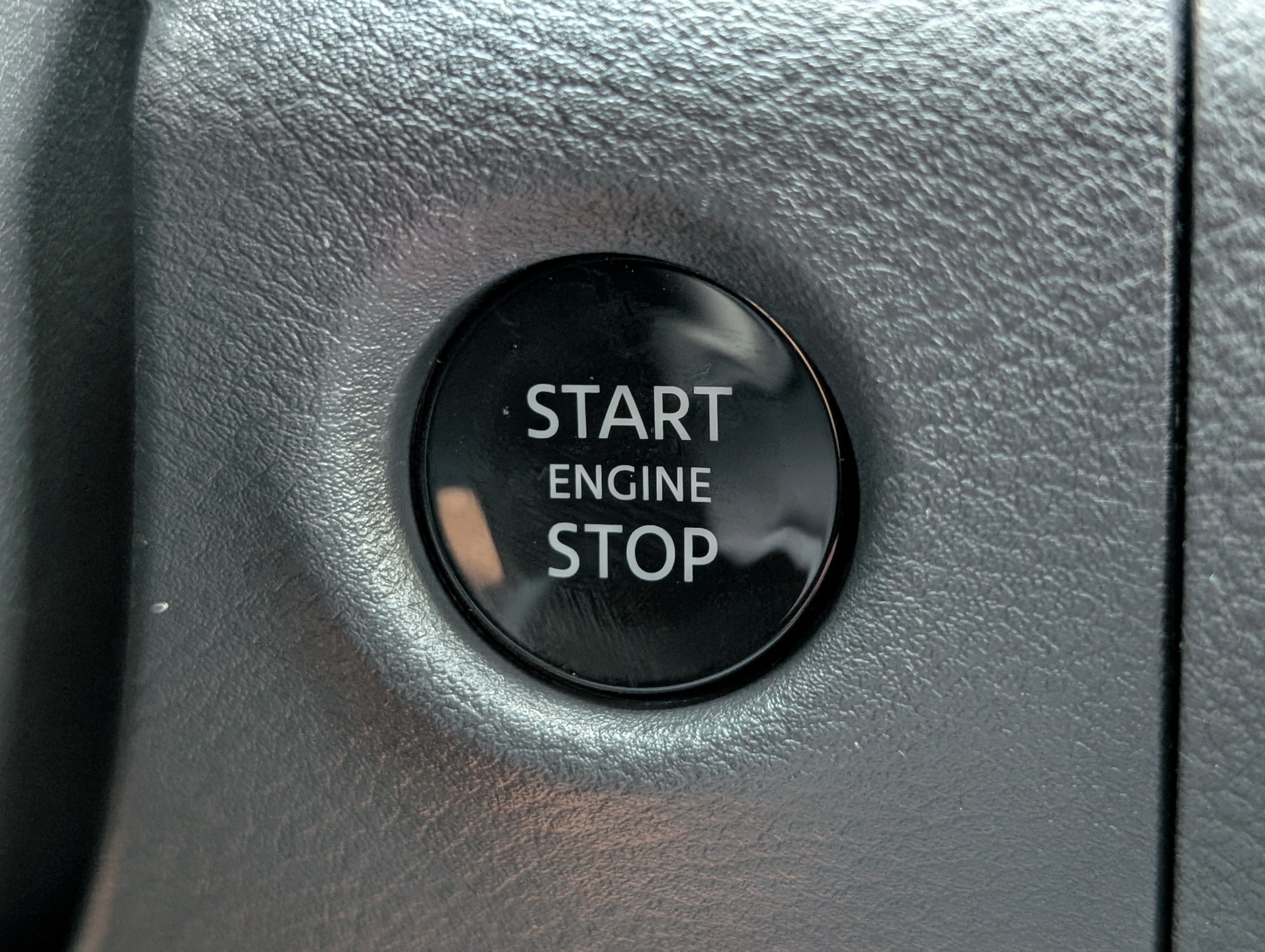 New 2026 Glacier White Nissan Crew Cab SV image 25