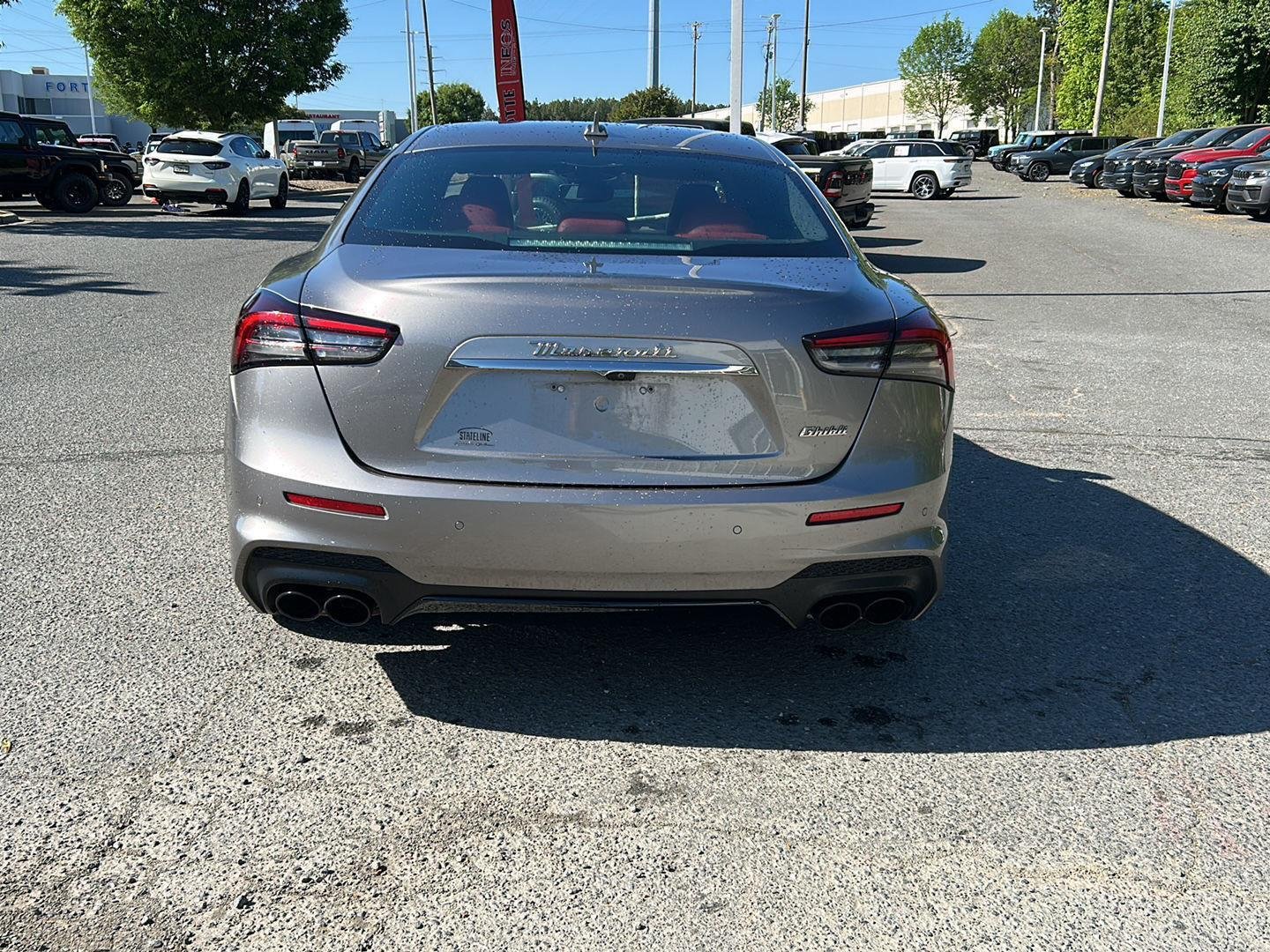 Used 2022 Grigio Metallic Maserati Modena image 4
