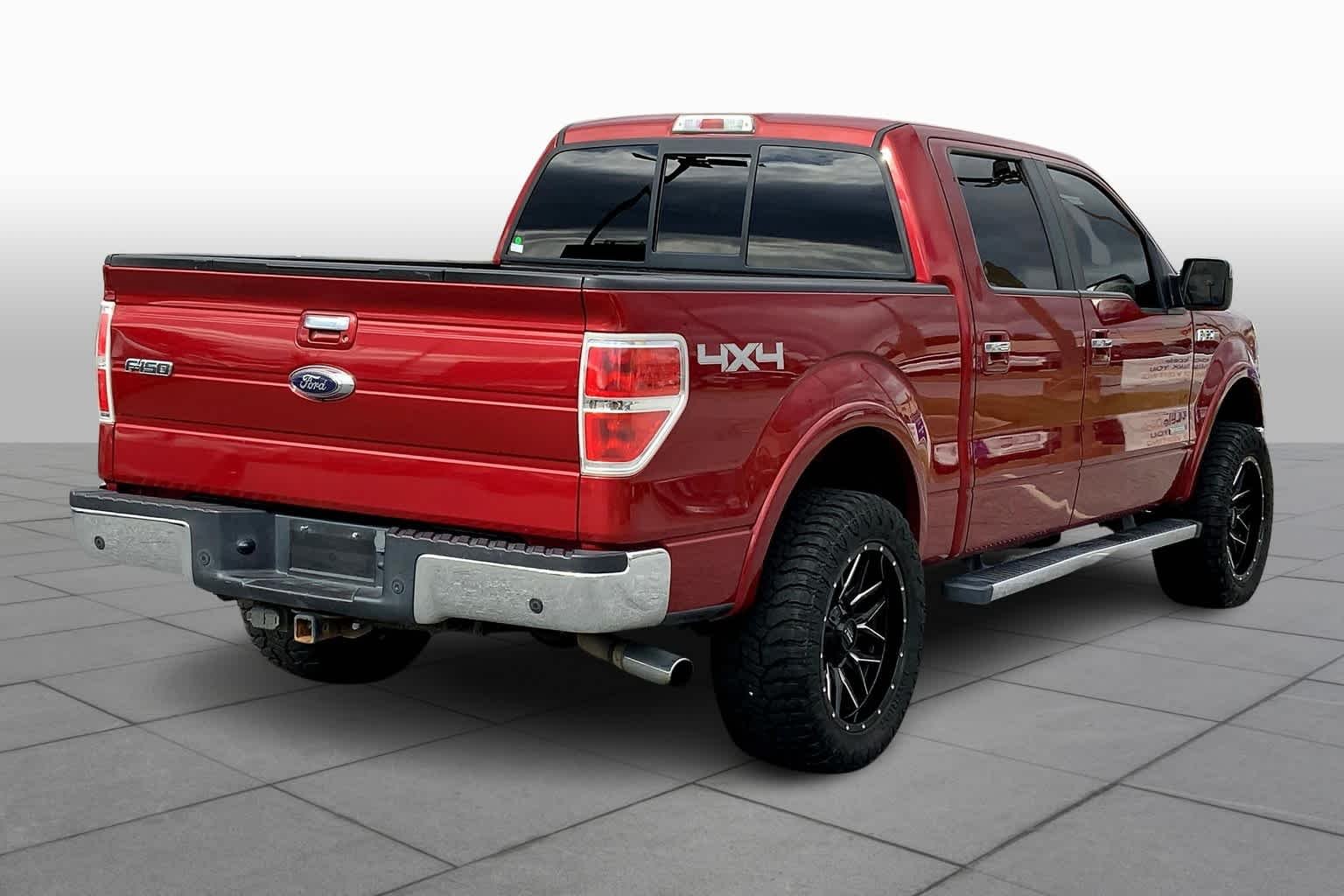 Used 2013 Ruby Red Metallic Tinted Clearcoat Ford Lariat image 13