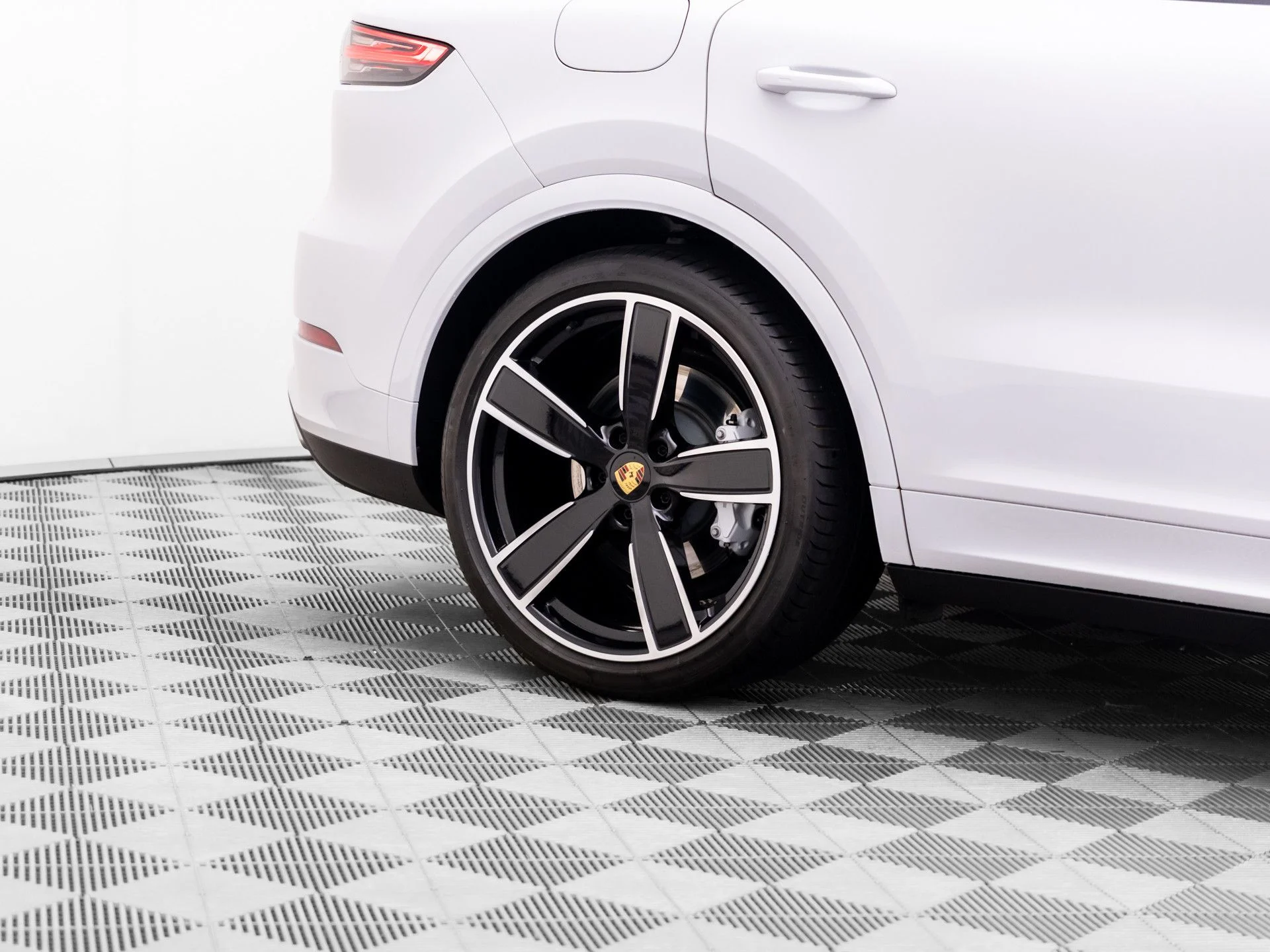 Certified Used 2023 White Porsche Turbo image 34