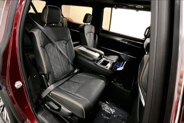 Used 2023 Velvet Red Pearlcoat Jeep Series III image 26